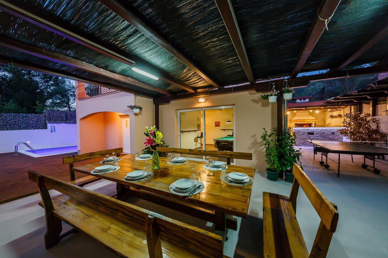 Villa Nora تروغير المظهر الخارجي الصورة